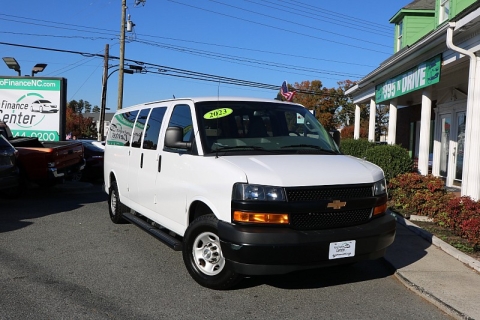 Used 2023 Chevrolet Express Passenger RWD 3500 155