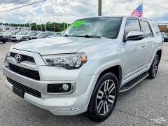 Used 2018  Toyota 4Runner 4WD &lpar;Natl&rpar; at Auto Finance Center near Matthews&comma; NC