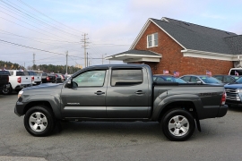 Used 2015  Toyota Tacoma 2WD Double Cab PreRunner V6 Short Bed at Auto Finance Center near Matthews&comma; NC