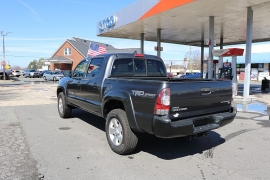 Used 2015  Toyota Tacoma 2WD Double Cab PreRunner V6 Short Bed at Auto Finance Center near Matthews&comma; NC