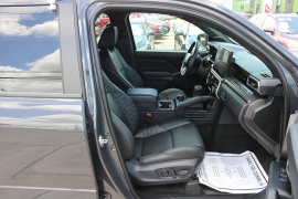 Used 2024  Toyota Tacoma 4WD Double Cab Bed &lpar;Natl&rpar; at Auto Finance Center near Matthews&comma; NC