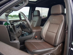 Used 2024 GMC Sierra 1500 4WD Crew Cab Denali at Auto Finance Center near Matthews, NC