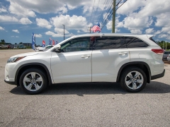 Used 2018 Toyota Highlander Limited V6 FWD (Natl) at Auto Finance Center near Matthews, NC