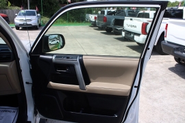 Used 2013  Toyota 4Runner RWD 4dr V6 &lpar;Natl&rpar; at Auto Finance Center near Matthews&comma; NC