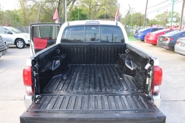Used 2020  Toyota Tacoma 2WD Double Cab 5' Bed I4 AT &lpar;Natl&rpar; at Auto Finance Center near Matthews&comma; NC