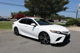 Used 2019  Toyota Camry Auto &lpar;Natl&rpar; at Auto Finance Center near Matthews&comma; NC