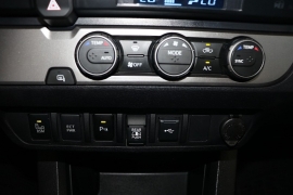 Used 2022  Toyota Tacoma 2WD Double Cab 5' Bed V6 AT &lpar;Natl&rpar; at Auto Finance Center near Matthews&comma; NC