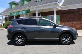 Used 2018  Toyota RAV4 LE FWD &lpar;Natl&rpar; at Auto Finance Center near Matthews&comma; NC