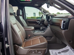 Used 2024 GMC Sierra 1500 4WD Crew Cab Denali at Auto Finance Center near Matthews, NC