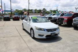 Used 2014  Honda Accord Sedan 4d EX CVT at Auto Finance Center near Matthews&comma; NC
