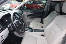 Used 2021  Honda Pilot Touring 8-Passenger 2WD at Auto Finance Center near Matthews&comma; NC