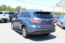 Used 2014 Toyota Highlander FWD 4dr V6 XLE (Natl) at Auto Finance Center near Matthews, NC