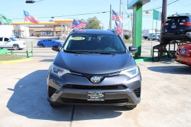 Used 2018  Toyota RAV4 LE FWD &lpar;Natl&rpar; at Auto Finance Center near Matthews&comma; NC