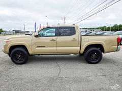 Used 2019  Toyota Tacoma 2WD Double Cab 5' Bed V6 AT &lpar;Natl&rpar; at Auto Finance Center near Matthews&comma; NC