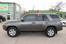 Used 2016  Toyota 4Runner RWD 4dr V6 &lpar;Natl&rpar; at Auto Finance Center near Matthews&comma; NC