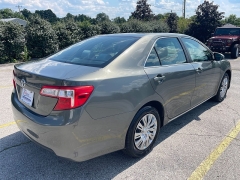 Used 2014 Toyota Camry 4d Sedan LE at The Car Coach near Frankfort, KY