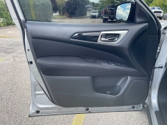 Used 2017 Nissan Pathfinder 4d SUV 4WD S at The Car Coach near Frankfort, KY