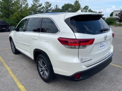Used 2019 Toyota Highlander 4d SUV AWD XLE at The Car Coach near Frankfort, KY