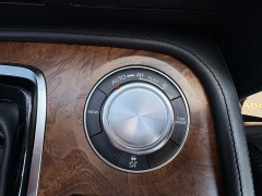 Used 2022 Nissan Armada 4x4 SL at The Car Coach near Frankfort, KY
