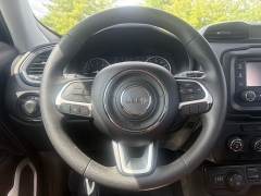 Used 2018 Jeep Renegade 4d SUV 4WD Sport at EZ Car Connection near Frankfort, KY