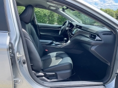 Used 2020 Toyota Camry 4d Sedan SE at EZ Car Connection near Frankfort, KY