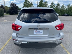 Used 2017 Nissan Pathfinder 4d SUV 4WD S at The Car Coach near Frankfort, KY
