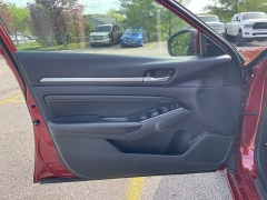 Used 2022 Nissan Altima 2.5 SL AWD Sedan at EZ Car Connection near Frankfort, KY