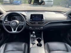 Used 2022 Nissan Altima 2.5 SL AWD Sedan at EZ Car Connection near Frankfort, KY