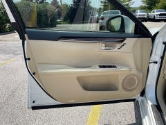 Used 2015 Lexus ES 350 4dr Sdn at EZ Car Connection near Frankfort, KY