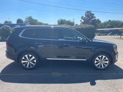 Used 2021 Kia Telluride S AWD at The Car Coach near Frankfort, KY