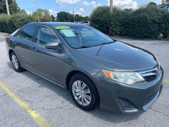 Used 2014 Toyota Camry 4d Sedan LE at The Car Coach near Frankfort, KY