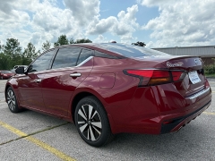 Used 2022 Nissan Altima 2.5 SL AWD Sedan at EZ Car Connection near Frankfort, KY