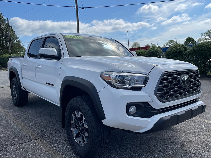 Used 2023  Toyota Tacoma 4WD TRD Off Road Double Cab 5ft Bed V6 AT at EZ Car Connection near Frankfort, KY
