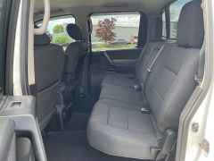 Used 2014 Nissan Titan 4WD Crew Cab SV at EZ Car Connection near Frankfort, KY