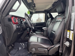 Used 2018 Jeep Wrangler Unlimited 4d SUV 4WD Rubicon at The Car Coach near Frankfort, KY