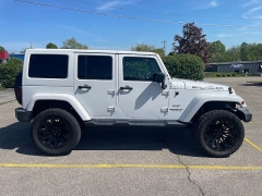 Used 2017 Jeep Wrangler Unlimited 4d Convertible Sahara at The Car Coach near Frankfort, KY