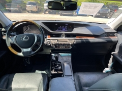 Used 2014 Lexus ES 350 4dr Sdn at The Car Coach near Frankfort, KY