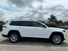Used 2023 Jeep Grand Cherokee L Laredo 4x4 at EZ Car Connection near Frankfort, KY