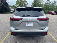 Used 2021 Toyota Highlander XLE AWD at EZ Car Connection near Frankfort, KY