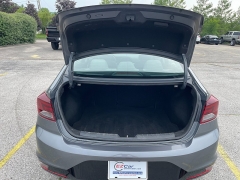 Used 2020 Hyundai Elantra 4d Sedan SEL at The Car Coach near Frankfort, KY
