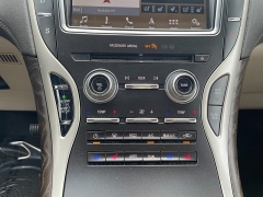 Used 2018 Lincoln MKX 4d SUV AWD Reserve 3.7L at The Car Coach near Frankfort, KY