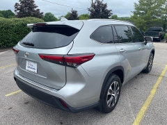 Used 2021 Toyota Highlander XLE AWD at EZ Car Connection near Frankfort, KY