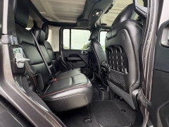 Used 2018 Jeep Wrangler Unlimited 4d SUV 4WD Rubicon at The Car Coach near Frankfort, KY