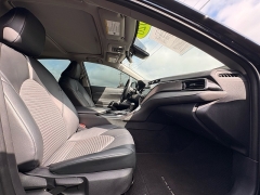 Used 2020 Toyota Camry 4d Sedan SE at The Car Coach near Frankfort, KY