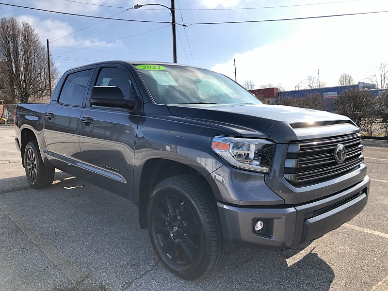 Used 2021  Toyota Tundra 4WD Limited CrewMax 5.5ft Bed 5.7L at EZ Car Connection near Frankfort, KY