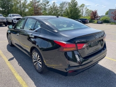 Used 2023 Nissan Altima 2.5 SV Sedan at The Car Coach near Frankfort, KY