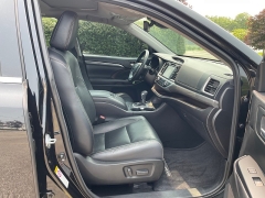 Used 2017 Toyota Highlander 4d SUV FWD Limited at EZ Car Connection near Frankfort, KY