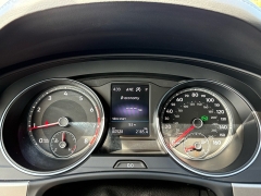 Used 2018 Volkswagen Atlas 3.6L V6 SE w/Technology FWD at EZ Car Connection near Frankfort, KY