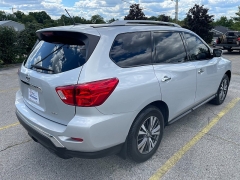 Used 2017 Nissan Pathfinder 4d SUV 4WD S at The Car Coach near Frankfort, KY