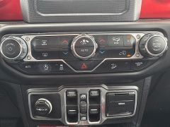 Used 2018 Jeep Wrangler Unlimited 4d SUV 4WD Rubicon at The Car Coach near Frankfort, KY